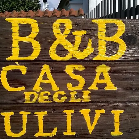 Casa Degli Ulivi Alojamento de Acomodação e Pequeno-almoço