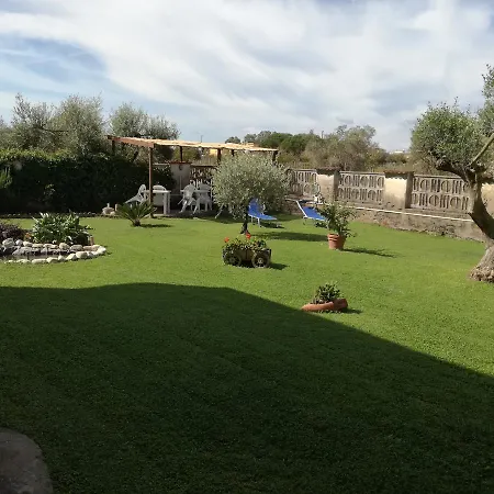 Casa Degli Ulivi Bed and Breakfast